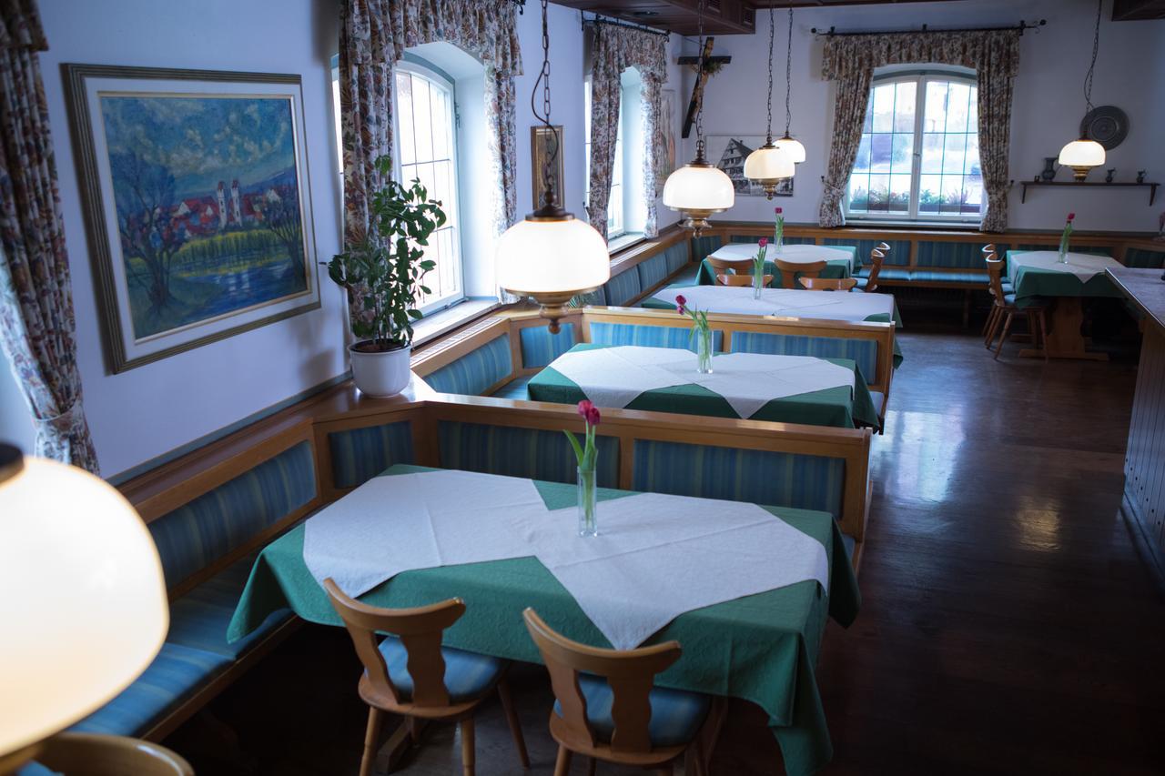 Hotel Zum Hirsch Wertingen Eksteriør billede