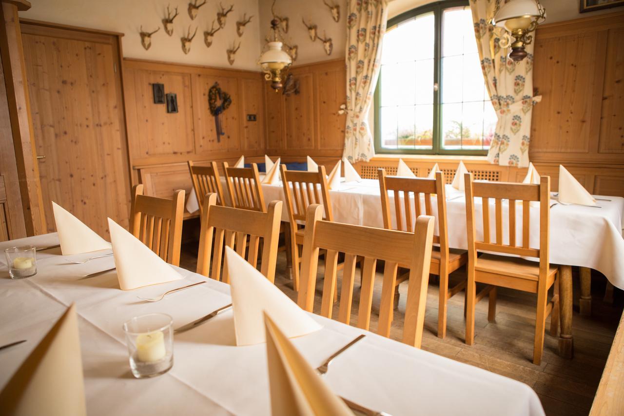 Hotel Zum Hirsch Wertingen Eksteriør billede