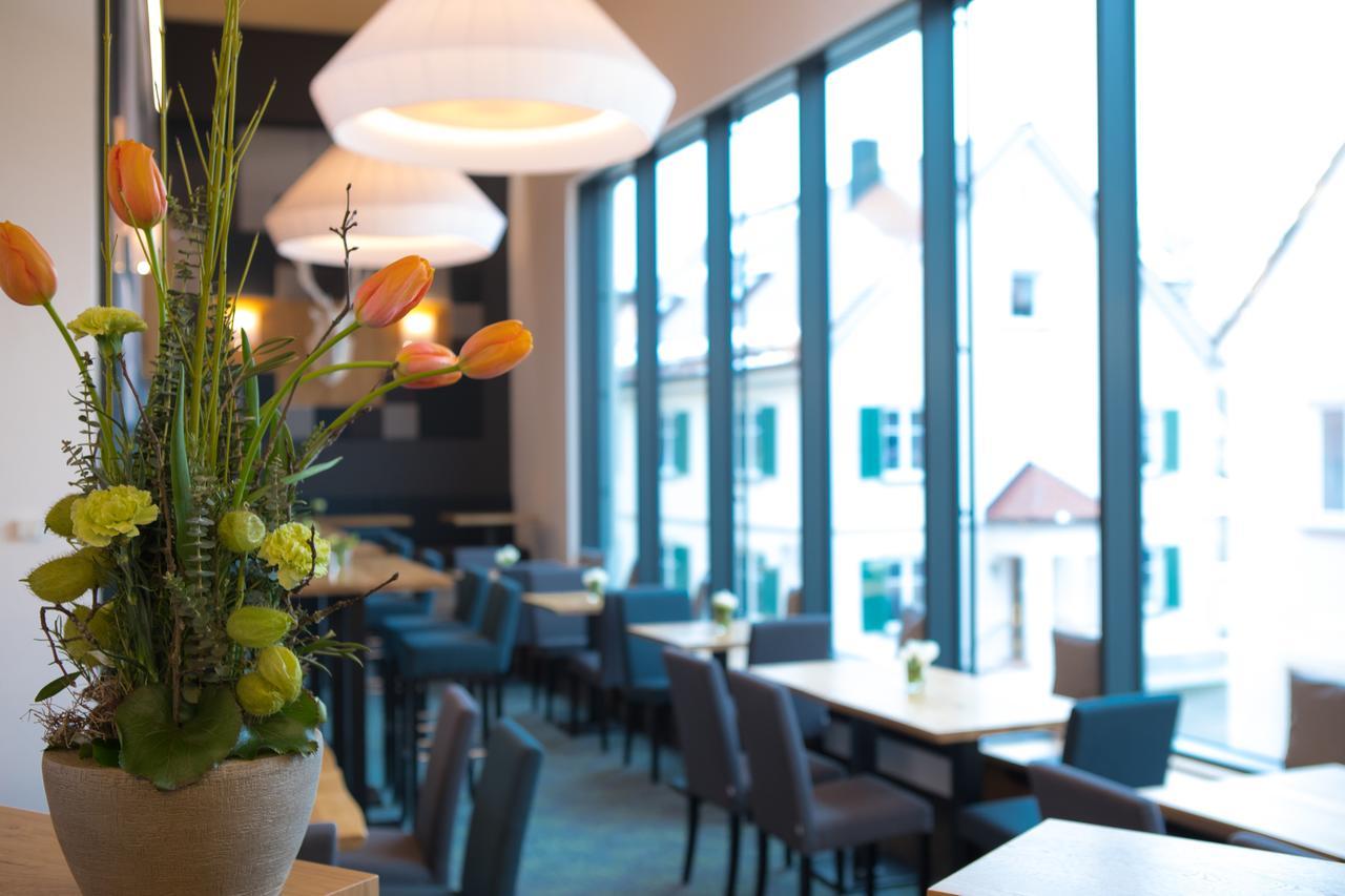 Hotel Zum Hirsch Wertingen Eksteriør billede